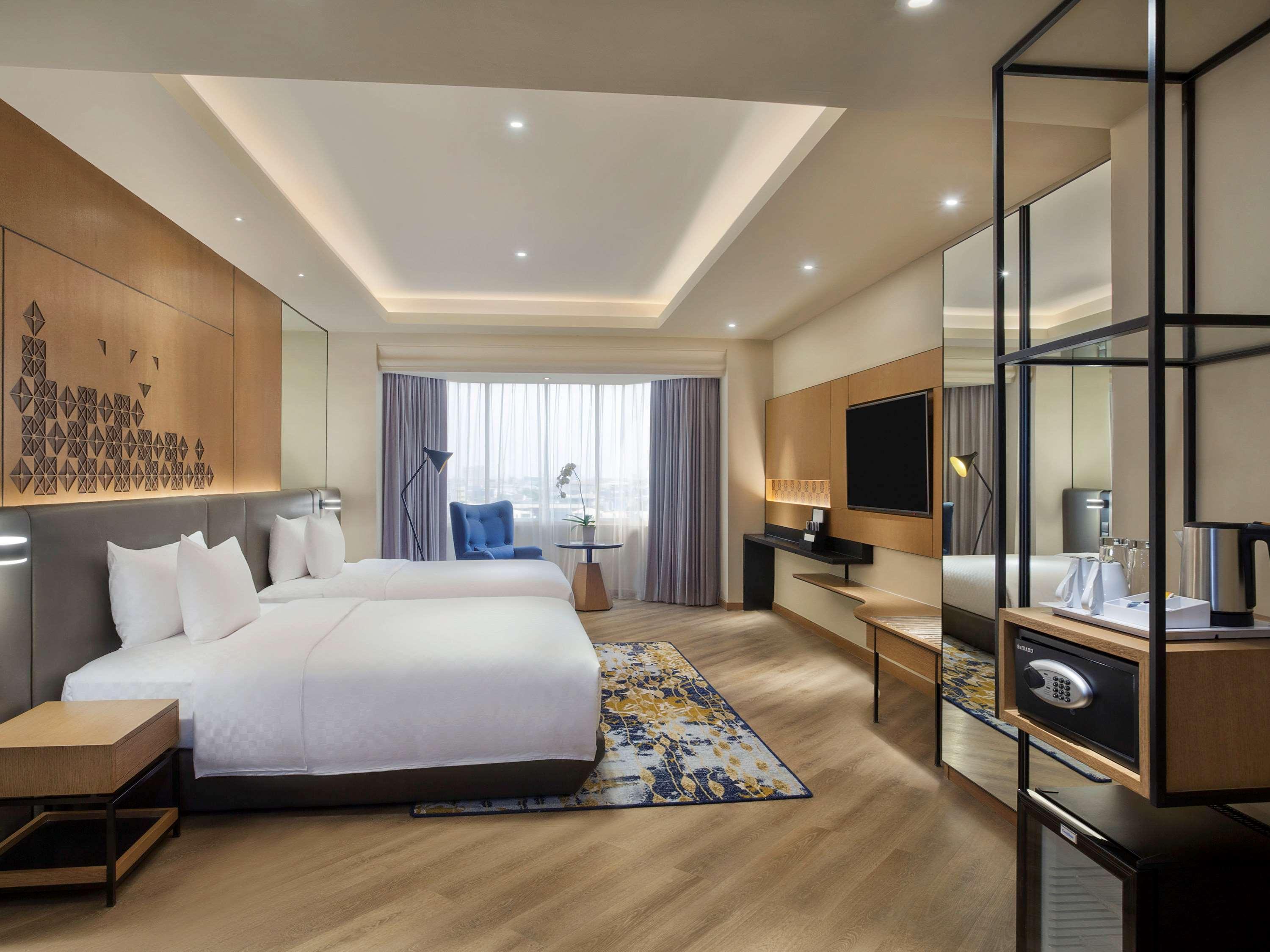 Mercure Jakarta Batavia Ngoại thất bức ảnh